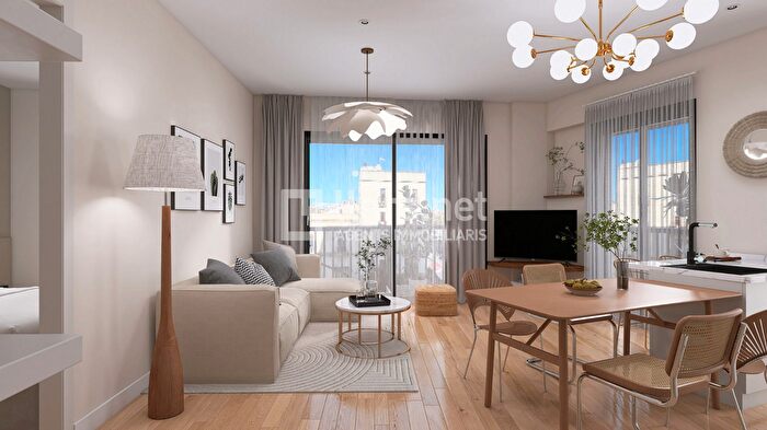 Casas en venta y pisos alquiler - 1