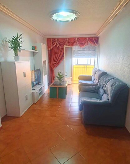 Piso en alquiler en Elche ciudad, Carrús Oeste de 3 habitaciones