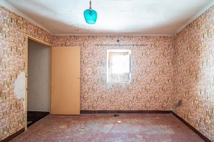 Casa en venta en Padul, Granada de 2 habitaciones