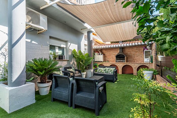 Casa en venta en La Zubia Ciudad, La Zubia de 4 habitaciones