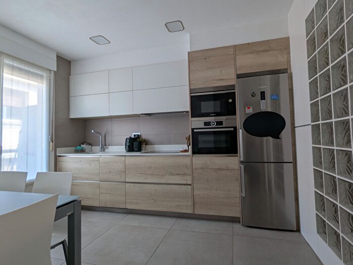 Piso en venta en Galdakao, Bizkaia de 4 habitaciones