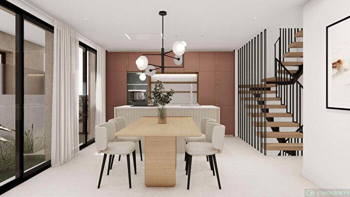 Casas en venta y pisos alquiler - 3