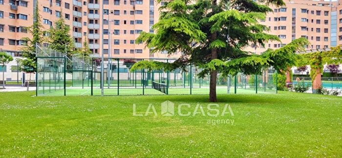 Casas en venta y pisos alquiler - 2