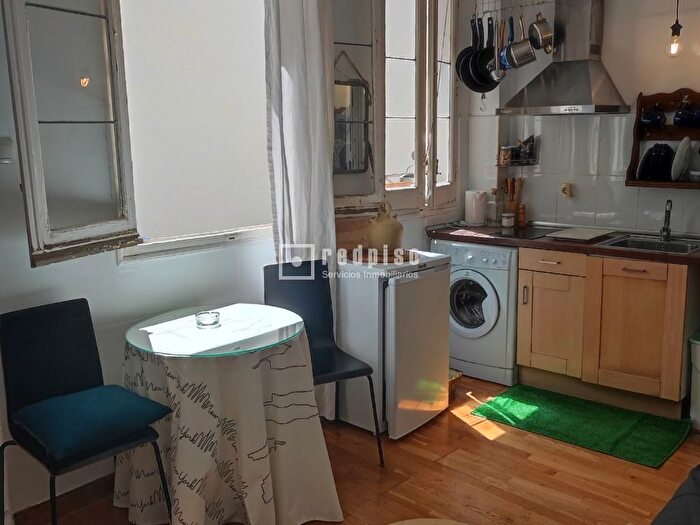 Casas en venta y pisos alquiler - 2
