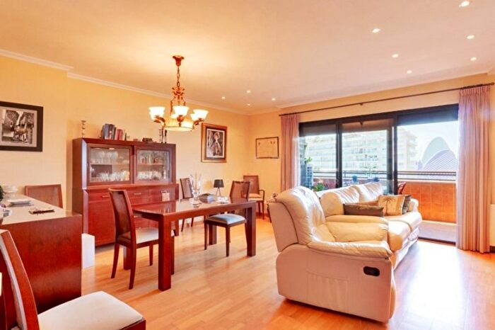 Piso en venta en Camins al Grau, Penya Roja Avda Francia de 3 habitaciones