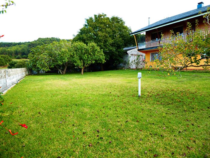 Casa en venta en Bárcena de Cudón Gomazo, Miengo de 5 habitaciones