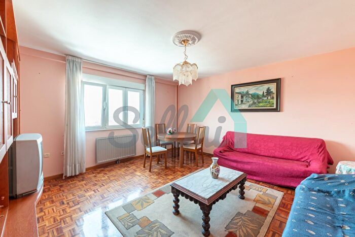 Casas en venta y pisos alquiler - 1