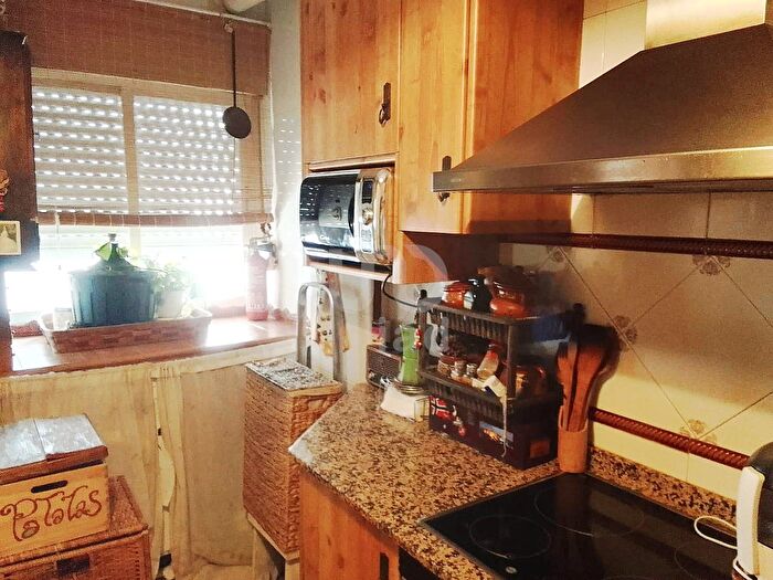 Casas en venta y pisos alquiler - 2