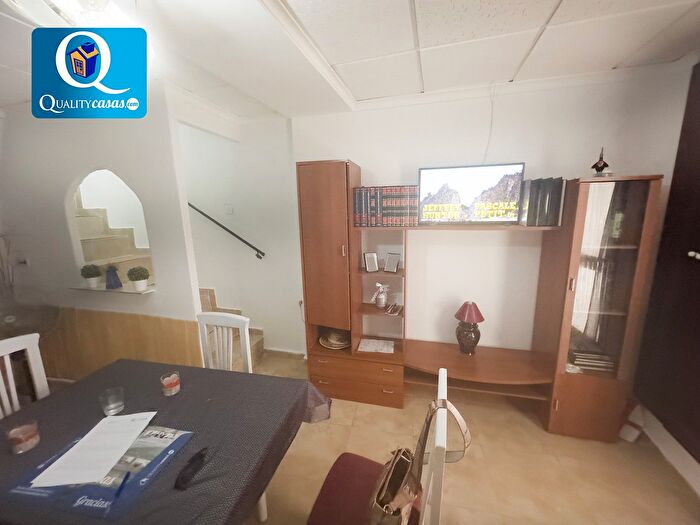 Casa en venta en Jijona Xixona, Alicante de 4 habitaciones