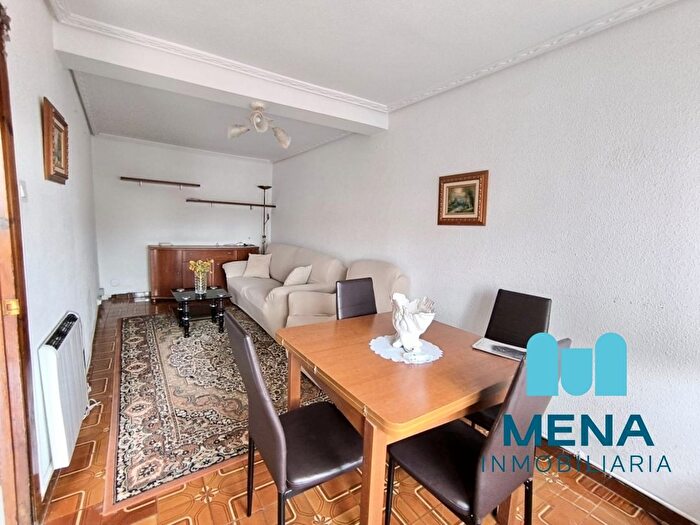 Casas en venta y pisos alquiler - 2