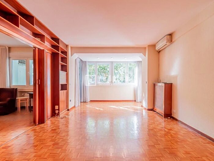 Piso en venta en Barrio de Salamanca, Guindalera de 4 habitaciones