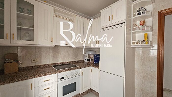Casas en venta y pisos alquiler - 2