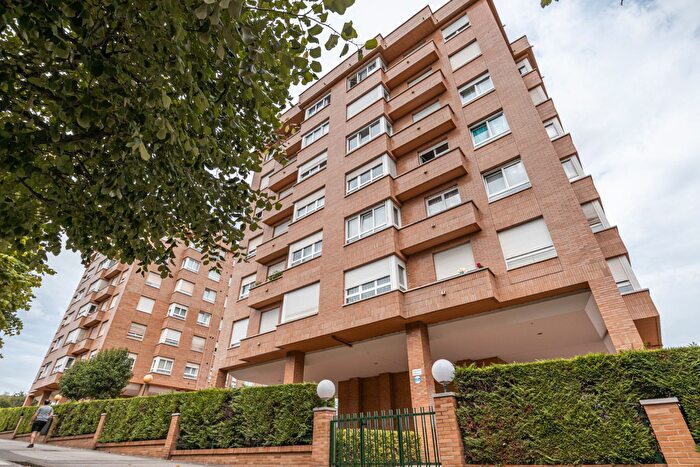 Piso en venta en Sur, Nuevos Roces de 3 habitaciones