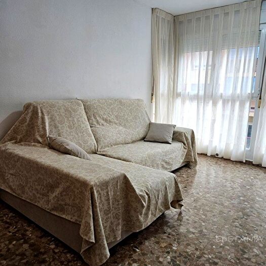 Casas en venta y pisos alquiler - 2