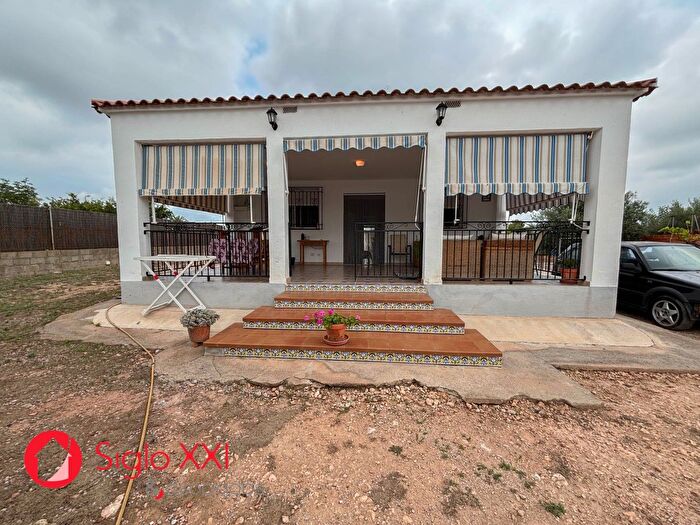 Casa en venta en Onda, Castellón de 4 habitaciones