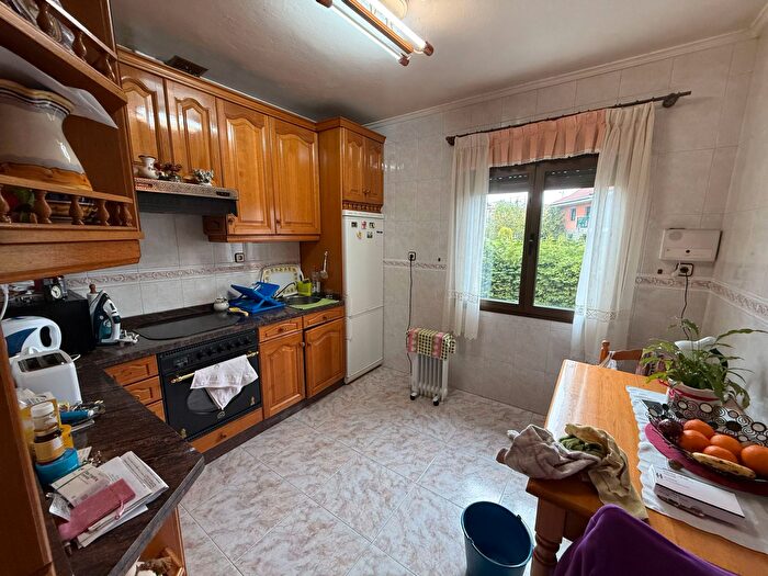 Casas en venta y pisos alquiler - 2