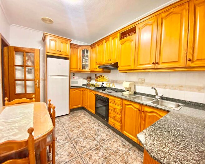 Casas en venta y pisos alquiler - 2