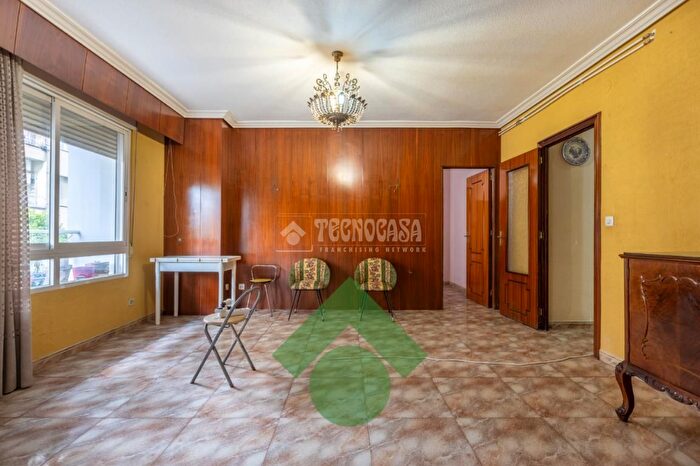 Casas en venta y pisos alquiler - 1