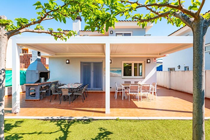 Casa en venta en El Balcó Jaume I, Oropesa del Mar Orpesa de 4 habitaciones
