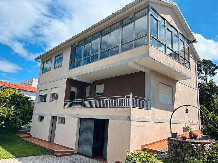 Casa en venta en Lavadores, Vigo de 3 habitaciones