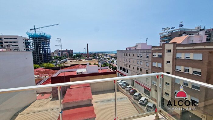 Casas en venta y pisos alquiler - 1