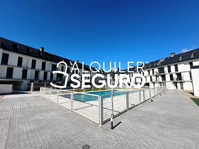 Casas en venta y pisos alquiler - 2