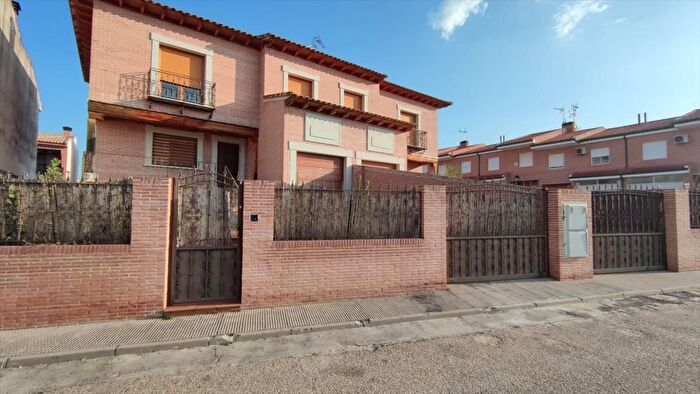 Casa en venta en Hormigos, Toledo de 3 habitaciones