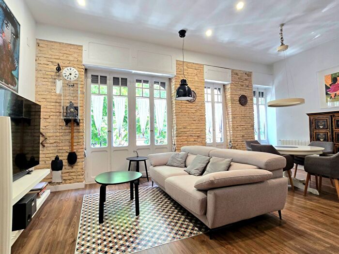 Casas en venta y pisos alquiler - 2