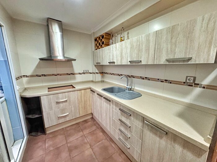 Piso en alquiler en Fraternidad, Elda de 3 habitaciones