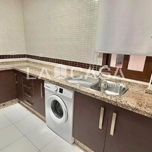 Casas en venta y pisos alquiler - 3