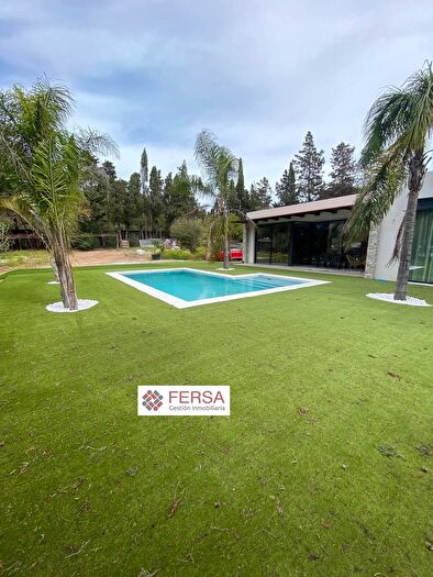 Casas en venta y pisos alquiler - 1
