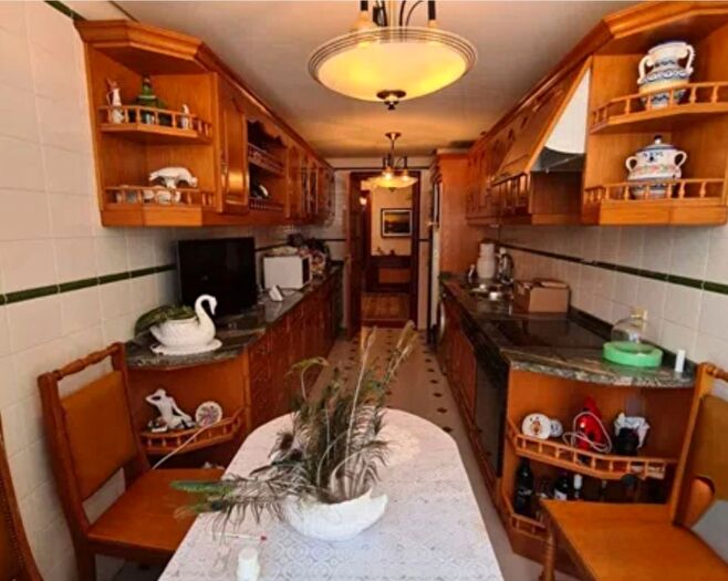 Casas en venta y pisos alquiler - 1
