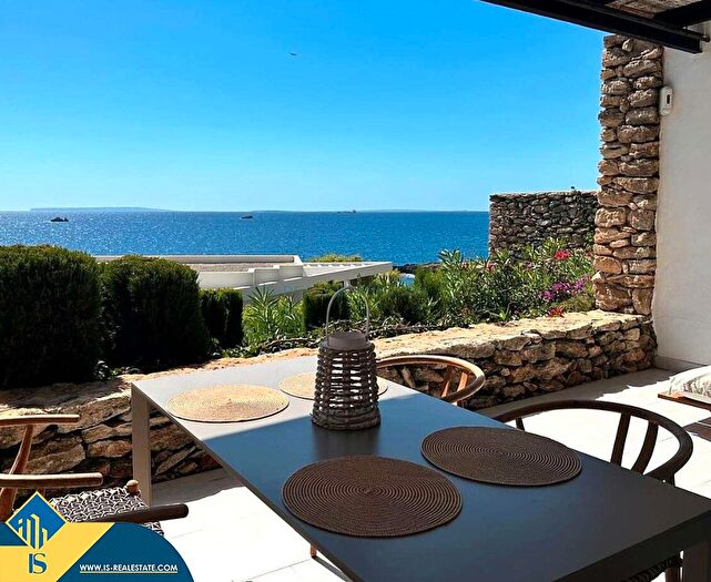 Casa en venta en Roca Llisa, Santa Eulària des Riu de 1 habitacion