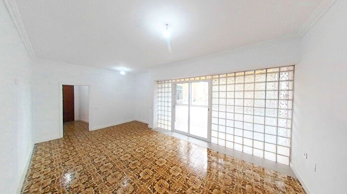 Piso en venta en Sants Montjuïc, La Marina del Port de 3 habitaciones