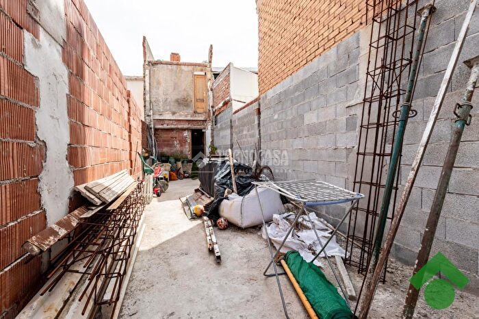 Casas en venta y pisos alquiler - 2
