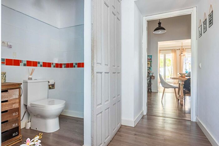Casas en venta y pisos alquiler - 2