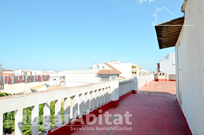 Casas en venta y pisos alquiler - 1