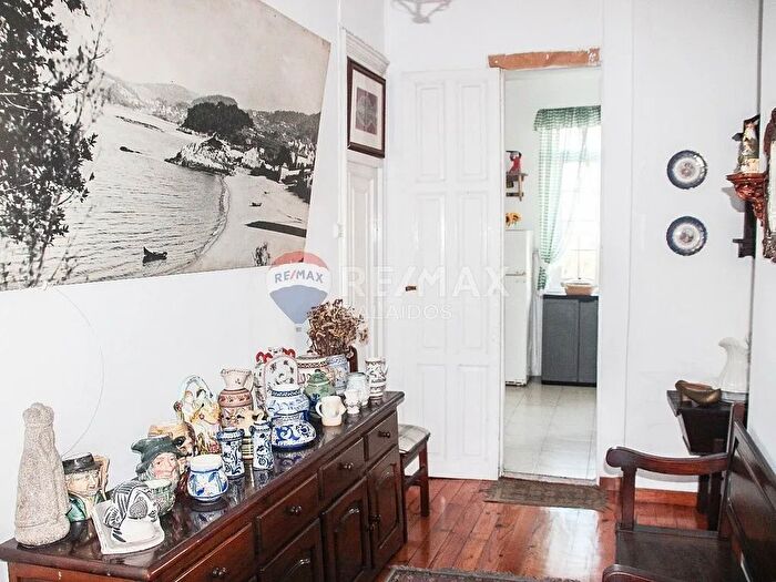 Casas en venta y pisos alquiler - 2