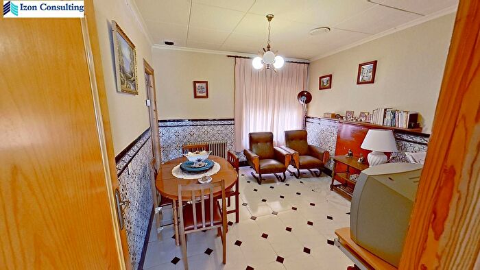 Casas en venta y pisos alquiler - 2