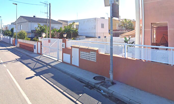 Casa en venta en Playa Ben Afeli, Almazora Almassora de 4 habitaciones