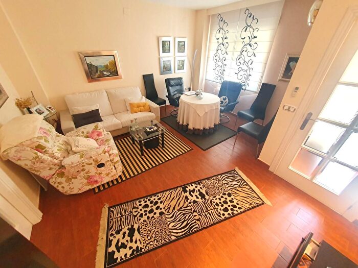 Casa en venta en Calamonte, Badajoz de 4 habitaciones