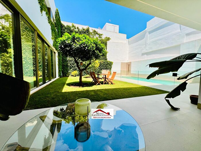 Casas en venta y pisos alquiler - 1