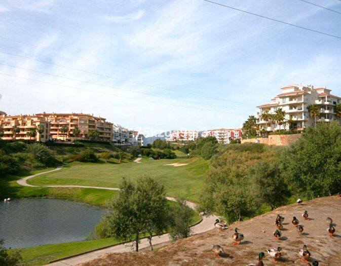 Piso en venta en Riviera del Sol, Mijas de 2 habitaciones