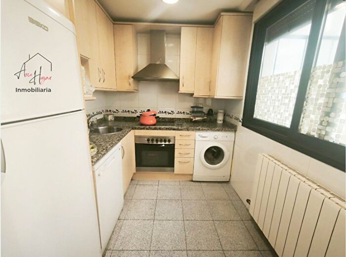 Casas en venta y pisos alquiler - 1