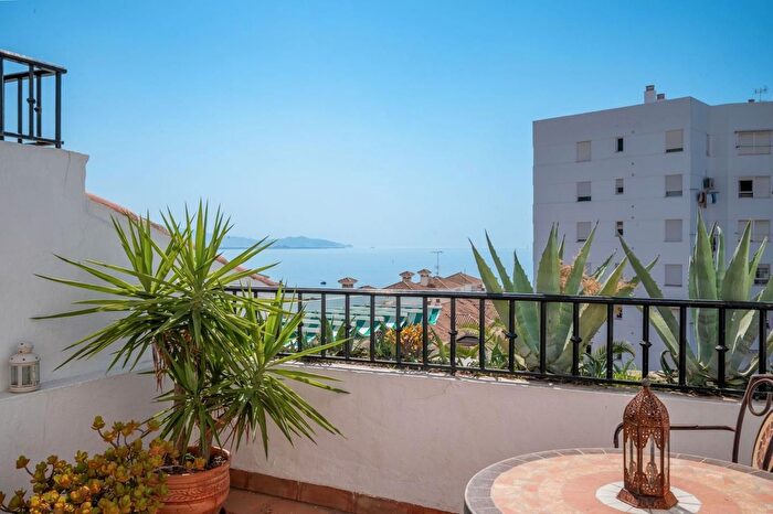 Casa en venta en Velilla Velilla Taramay, Almuñécar de 3 habitaciones
