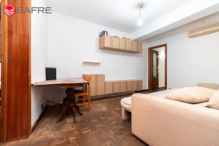 Piso en venta en Carabanchel, Abrantes de 3 habitaciones