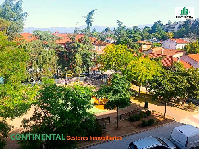 Casas en venta y pisos alquiler - 1
