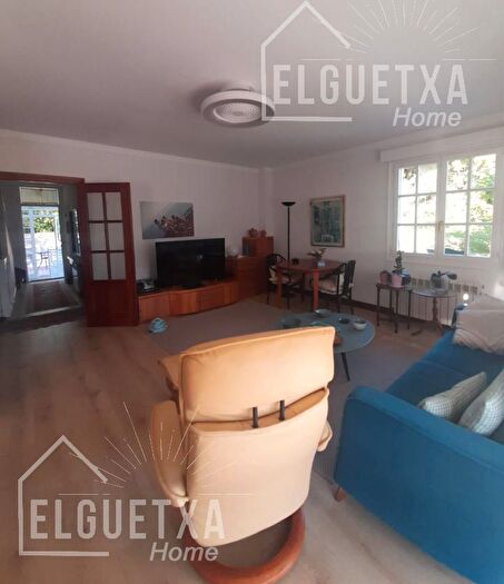 Casas en venta y pisos alquiler - 3
