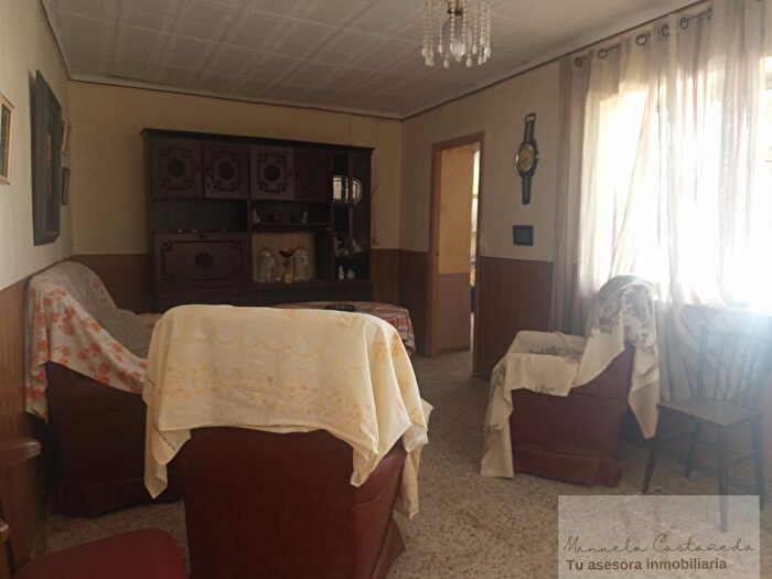 Casas en venta y pisos alquiler - 2