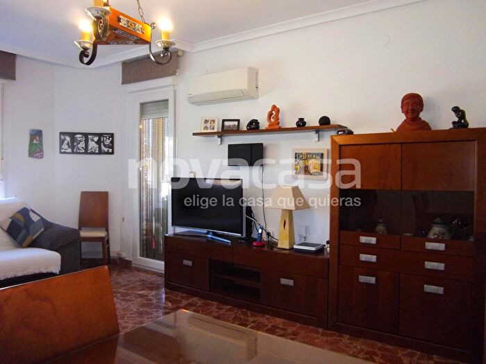 Piso en venta en El Pilar, Albacete Capital de 4 habitaciones